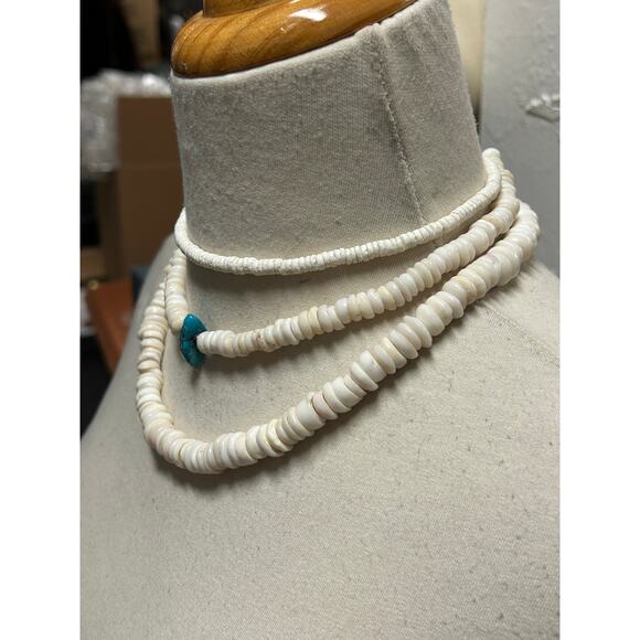 3 Vintage Puka Shell Hawaiian Collar Choker and Necklace Set 14, 15.5, + 19 inch - Picture 2 of 5